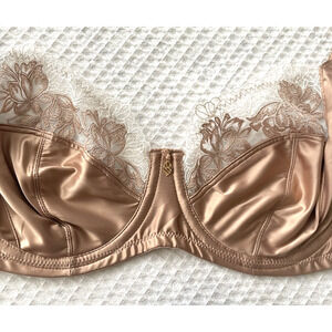 Wacoal Size 36C Side Note Full Figure Underwire Bra